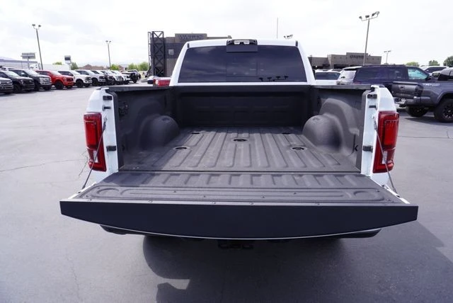 2025 Ram 3500 - Image 11 of 31