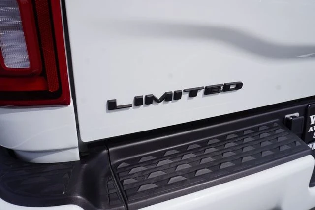 2025 Ram 3500 - Image 20 of 31