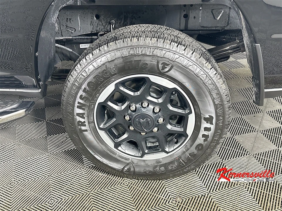 2025 Ram 3500 - Image 17 of 21