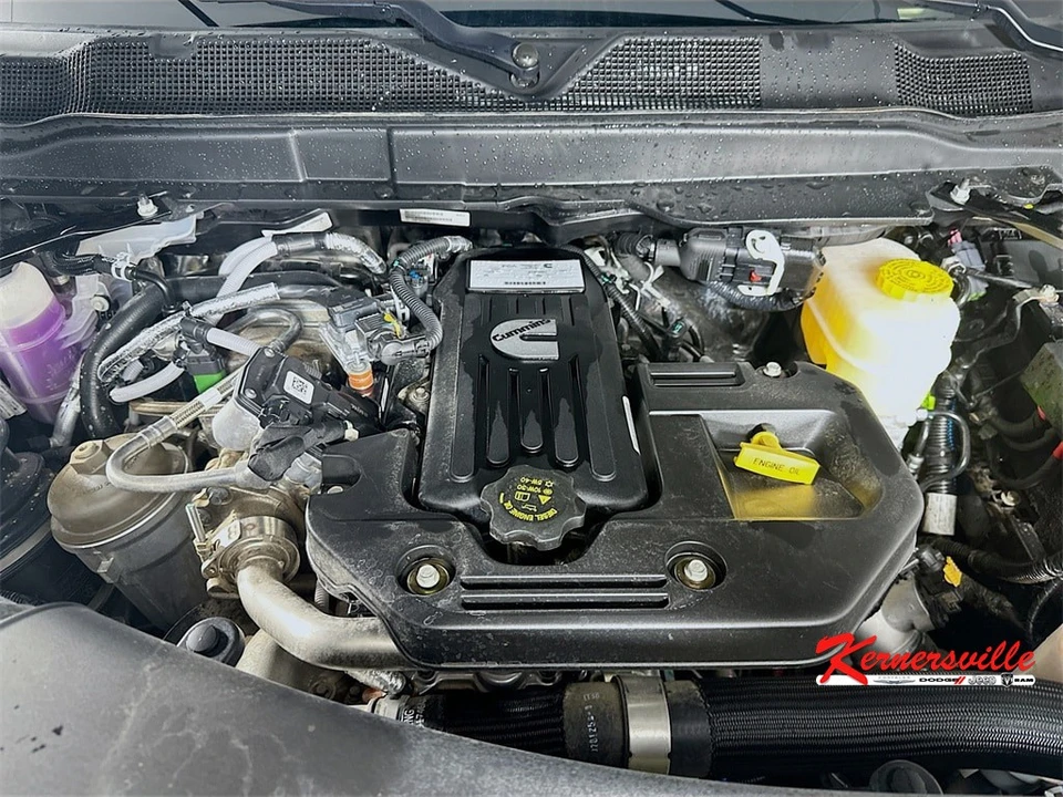 2025 Ram 3500 - Image 18 of 21