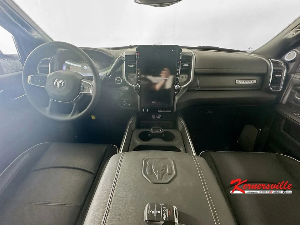 2025 Ram 3500 - Image 9 of 12