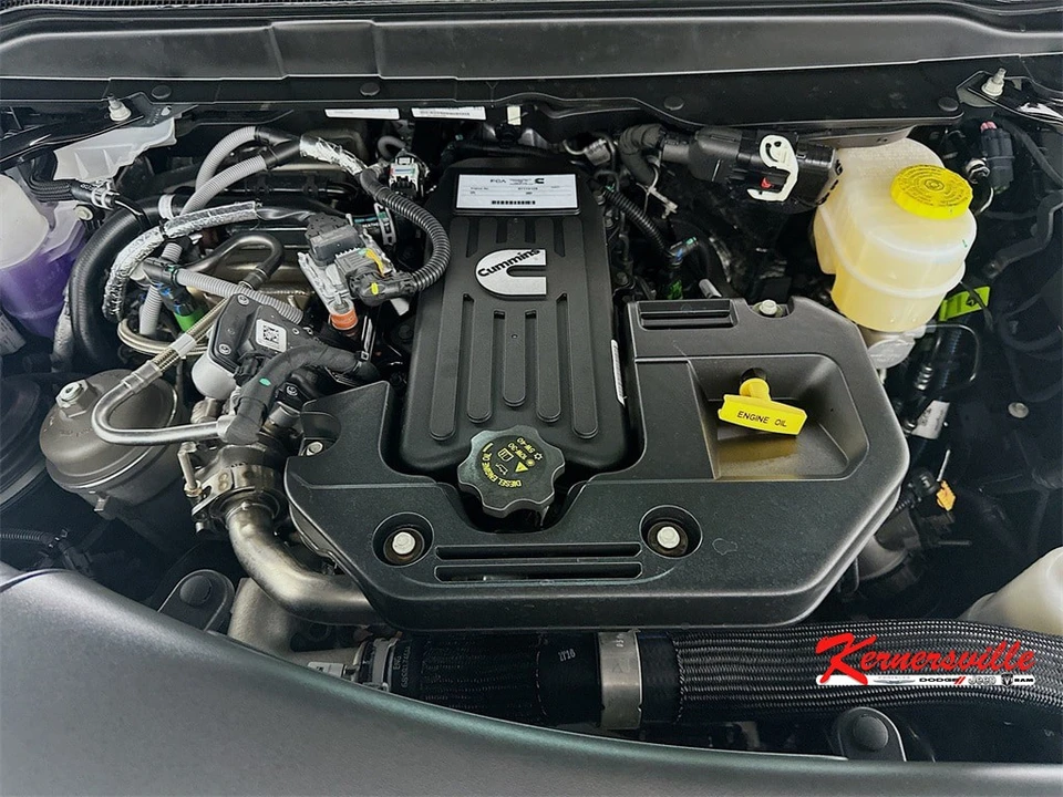 2025 Ram 3500 - Image 16 of 19