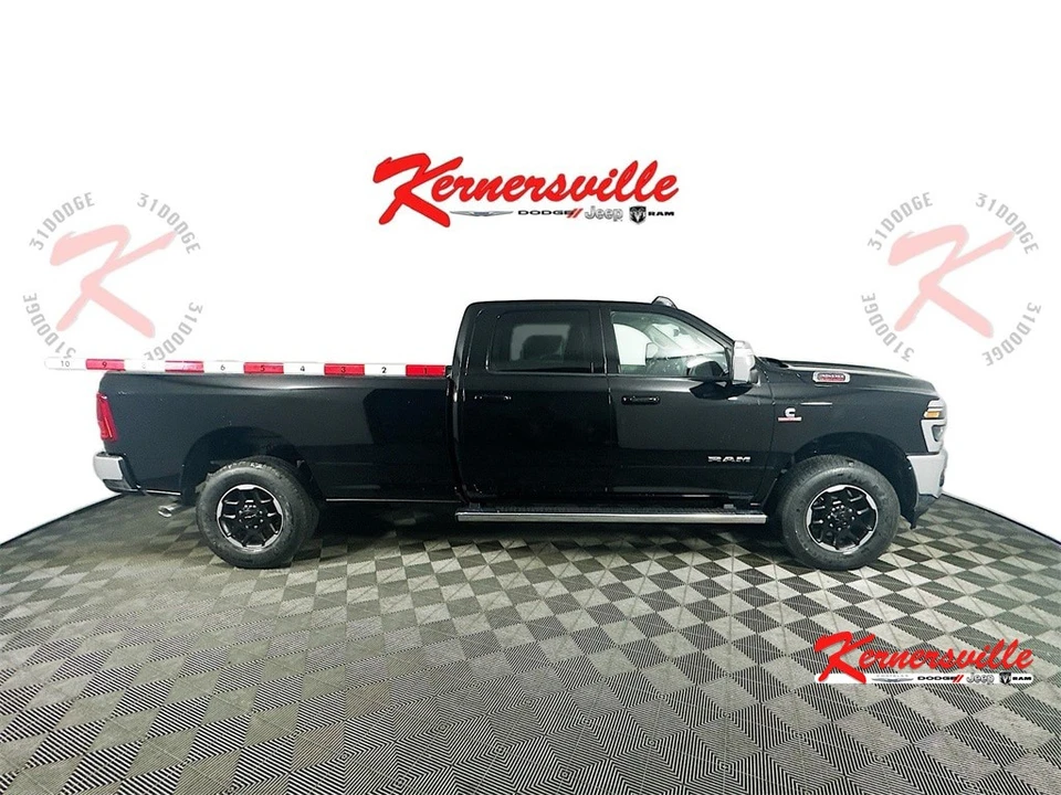 2025 Ram 3500 - Image 8 of 12