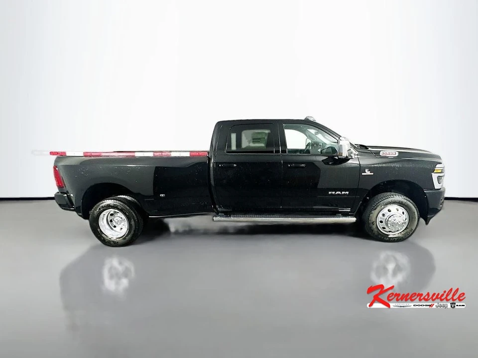 2025 Ram 3500 - Image 8 of 12