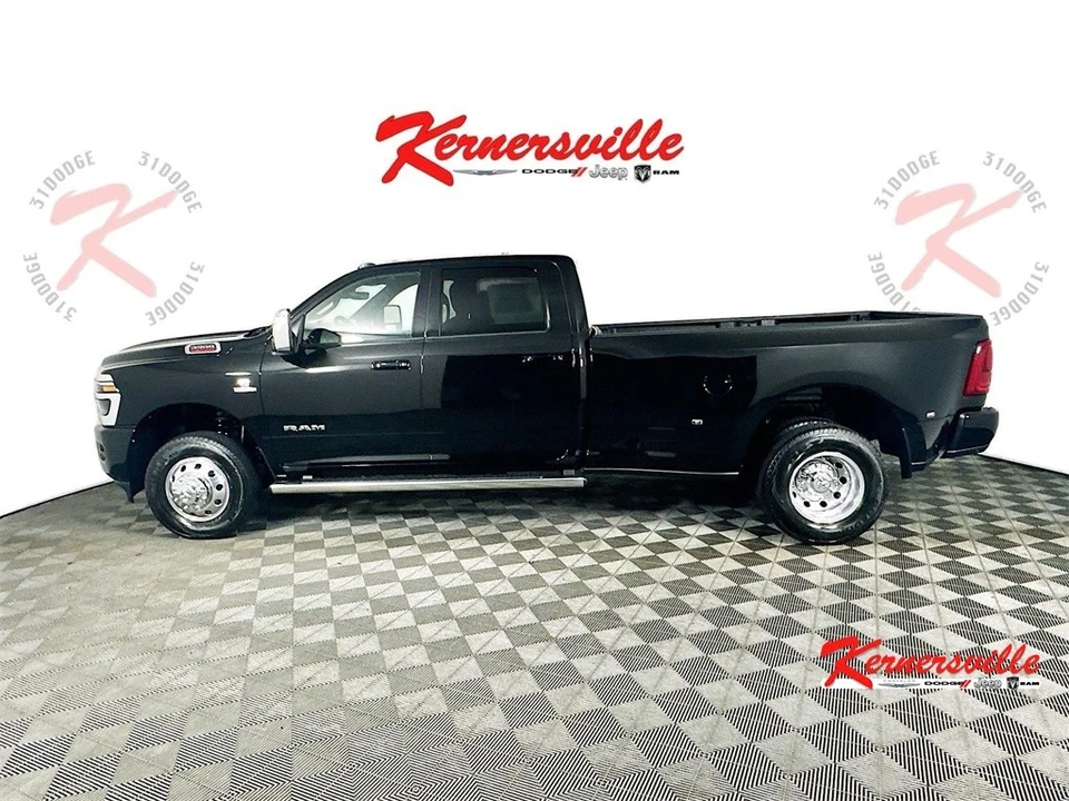 2025 Ram 3500 - Image 4 of 12