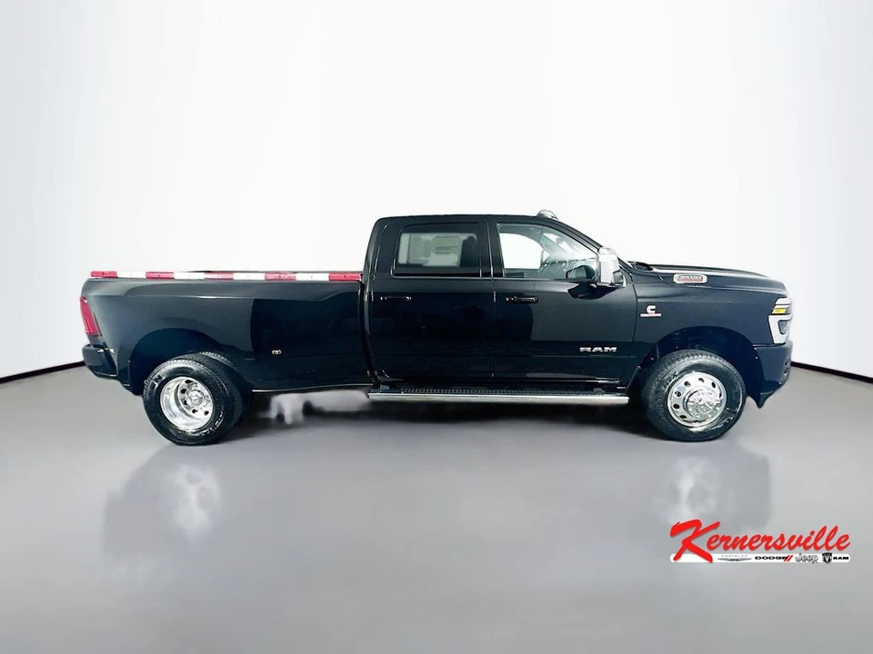 2025 Ram 3500 - Image 8 of 12