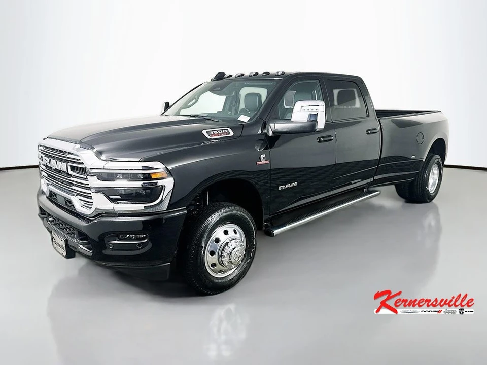 2025 Ram 3500 - Image 3 of 12