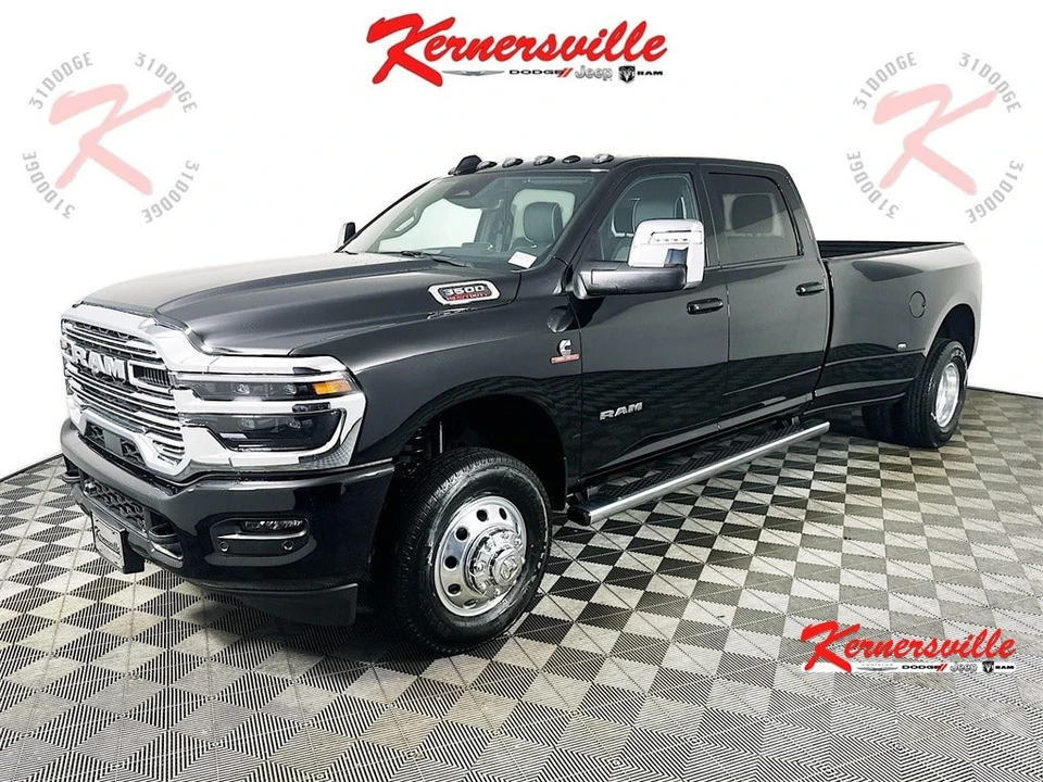 2025 Ram 3500 - Image 3 of 12