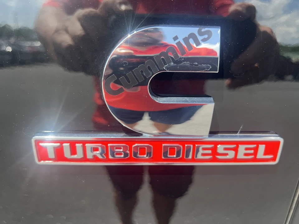 2025 Ram 3500 - Image 24 of 28