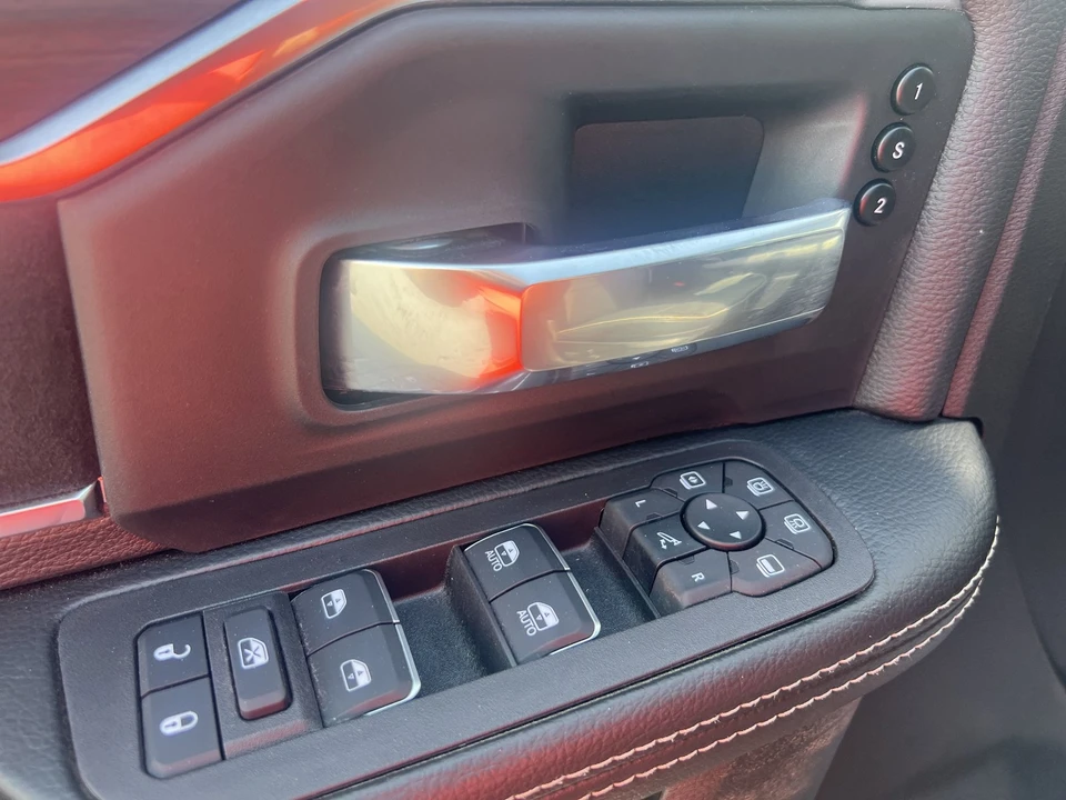 2025 Ram 3500 - Image 15 of 28