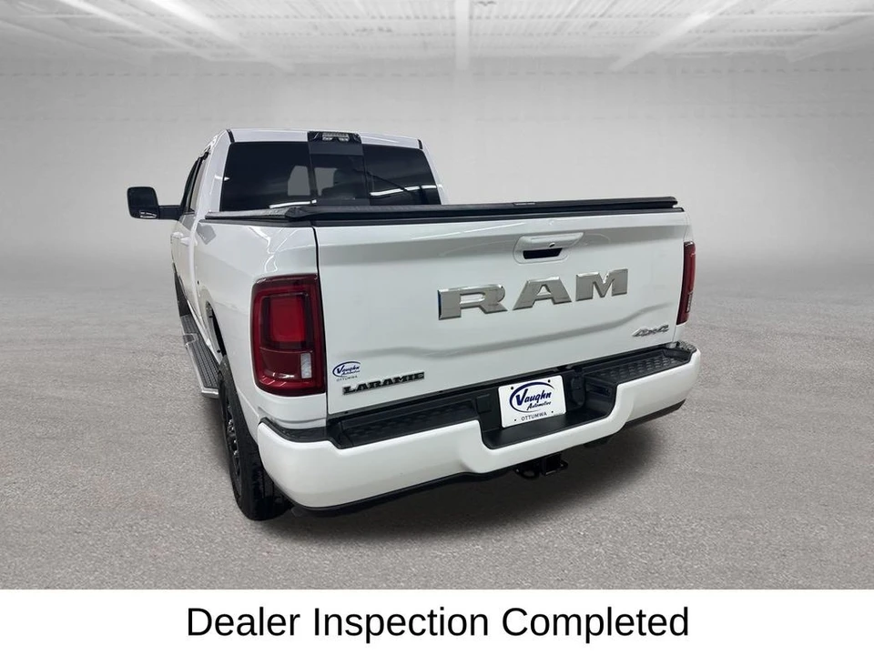 2025 Ram 3500 - Image 11 of 31