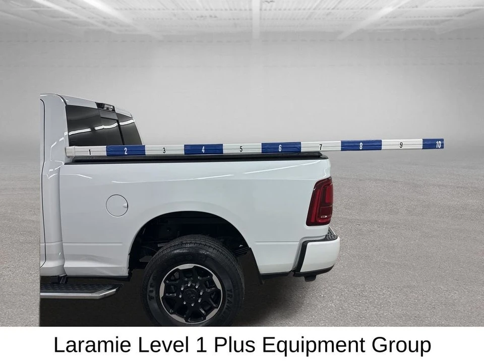 2025 Ram - Image 18 of 31