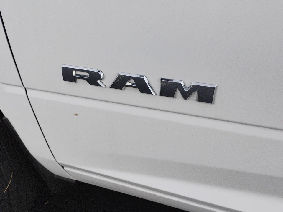 2025 Ram 3500 - Image 10 of 12