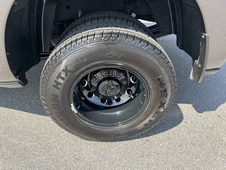 2025 Ram 3500 - Image 15 of 31