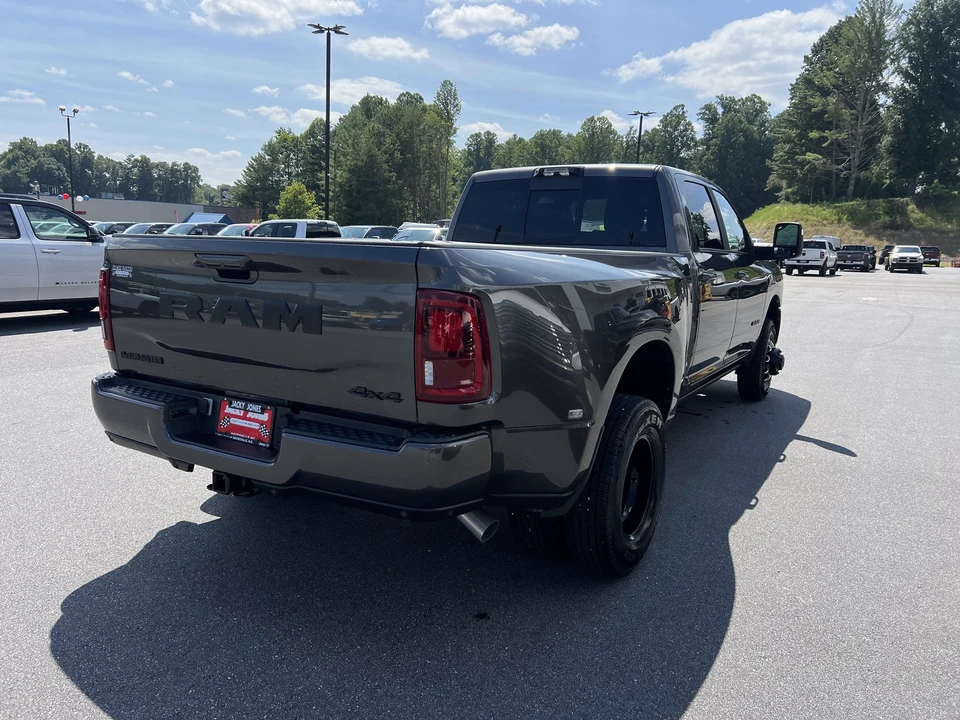 2025 Ram 3500 - Image 3 of 31