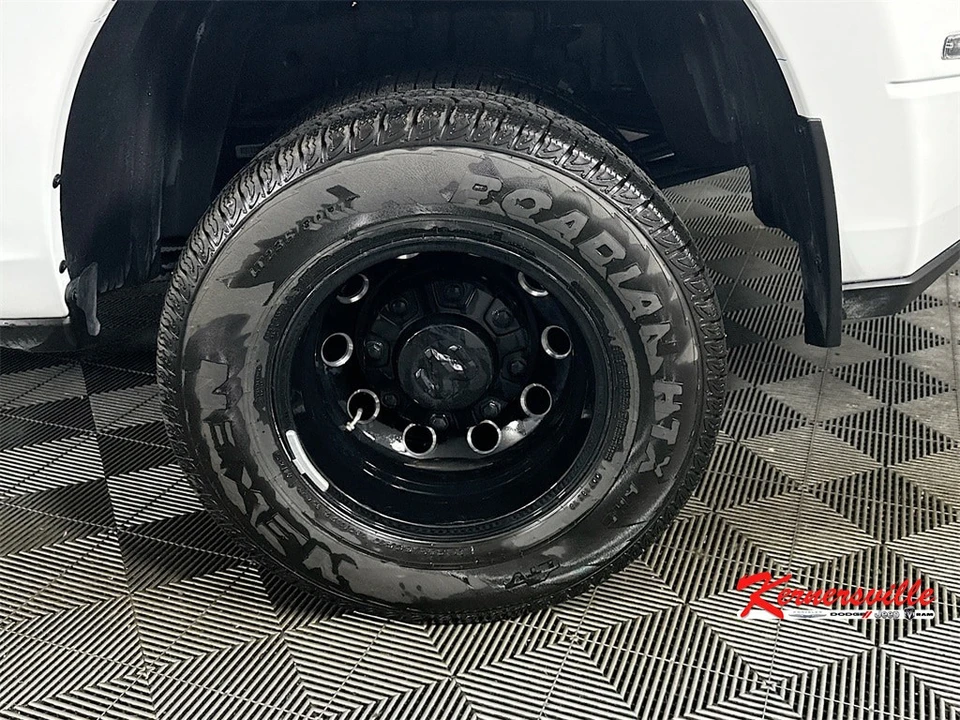 2025 Ram 3500 - Image 17 of 21