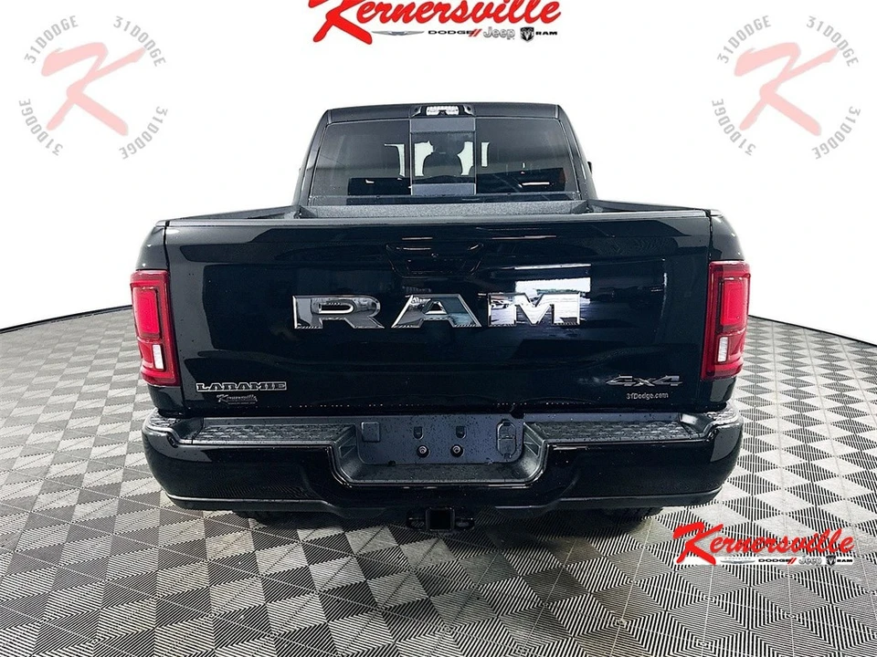 2025 Ram 3500 - Image 7 of 12