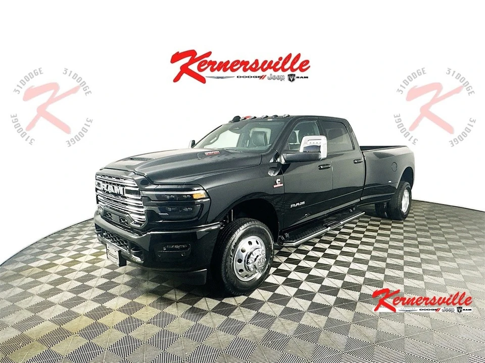 2025 Ram 3500 - Image 3 of 12