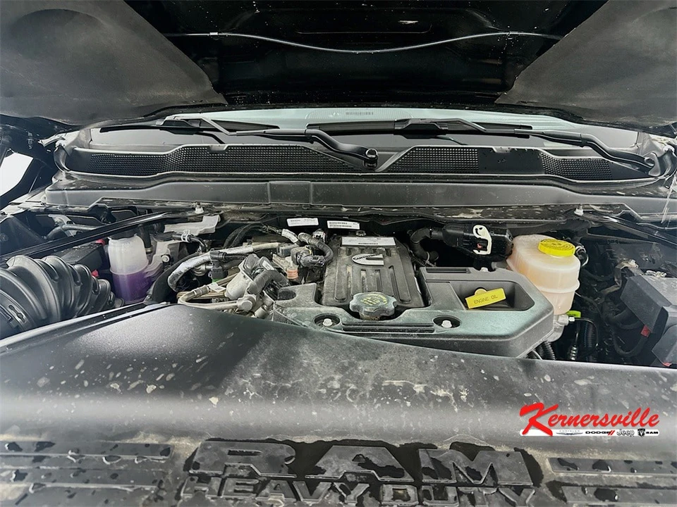2025 Ram 3500 - Image 18 of 21