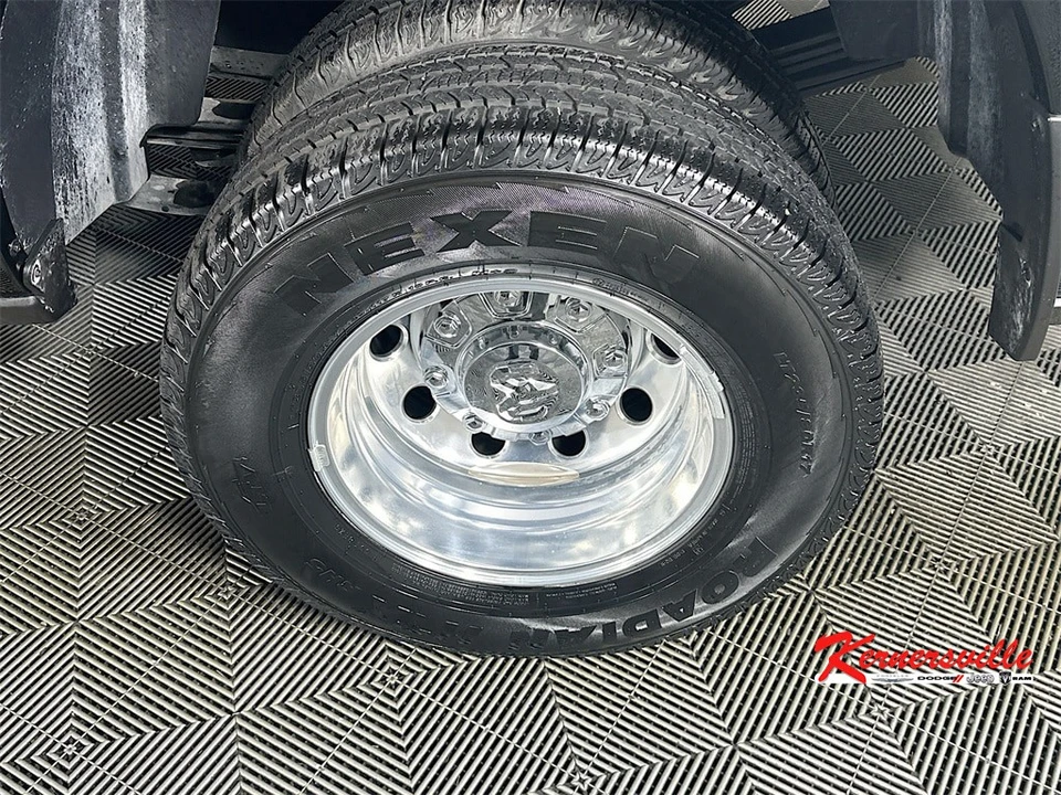 2025 Ram 3500 - Image 17 of 21