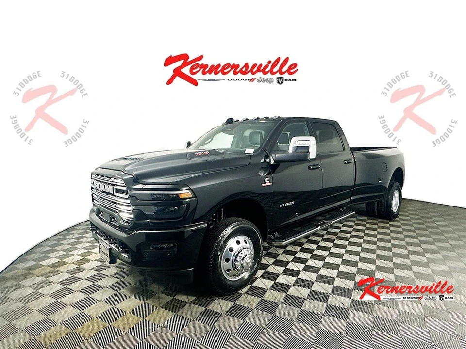 2025 Ram 3500 - Image 3 of 12