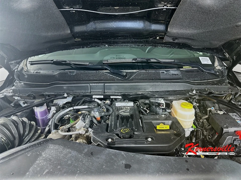 2025 Ram 3500 - Image 18 of 21