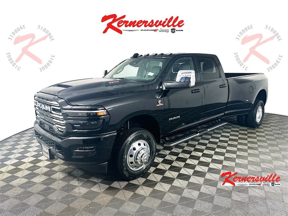 2025 Ram 3500 - Image 3 of 12