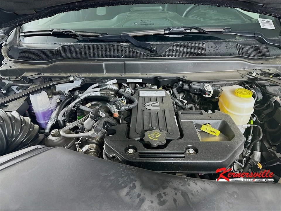 2025 Ram 3500 - Image 18 of 21