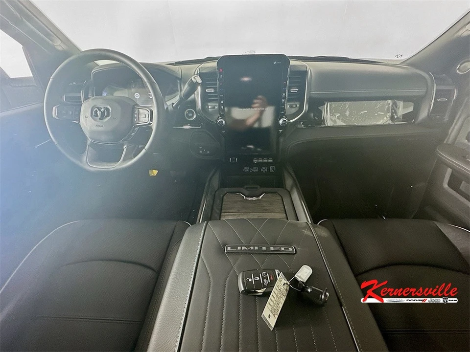 2025 Ram 3500 - Image 9 of 12