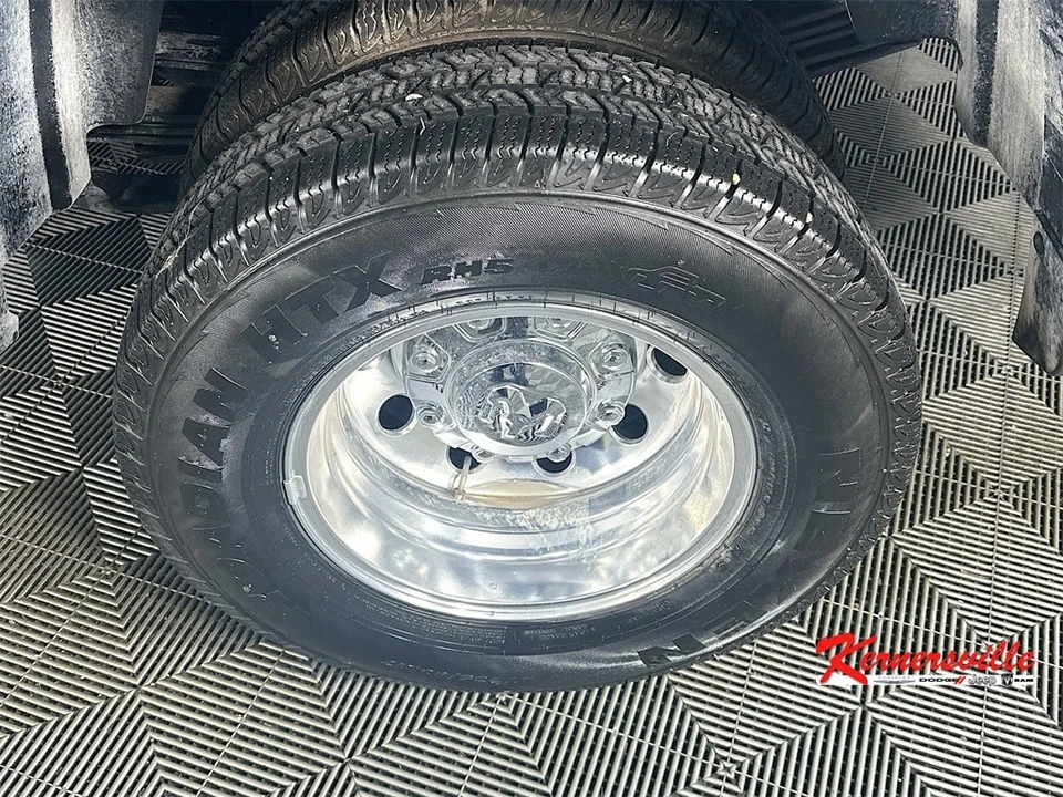 2025 Ram 3500 - Image 17 of 21