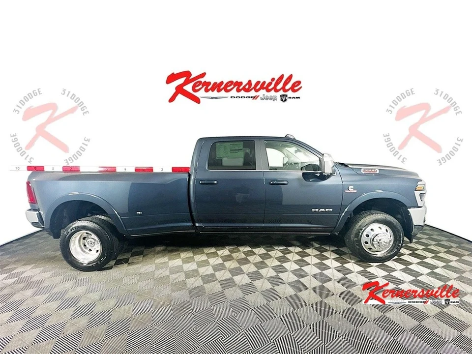 2025 Ram 3500 - Image 8 of 12