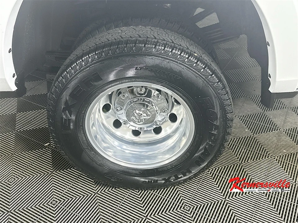 2025 Ram 3500 - Image 17 of 21