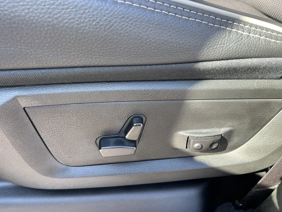 2025 Ram 3500 - Image 27 of 31