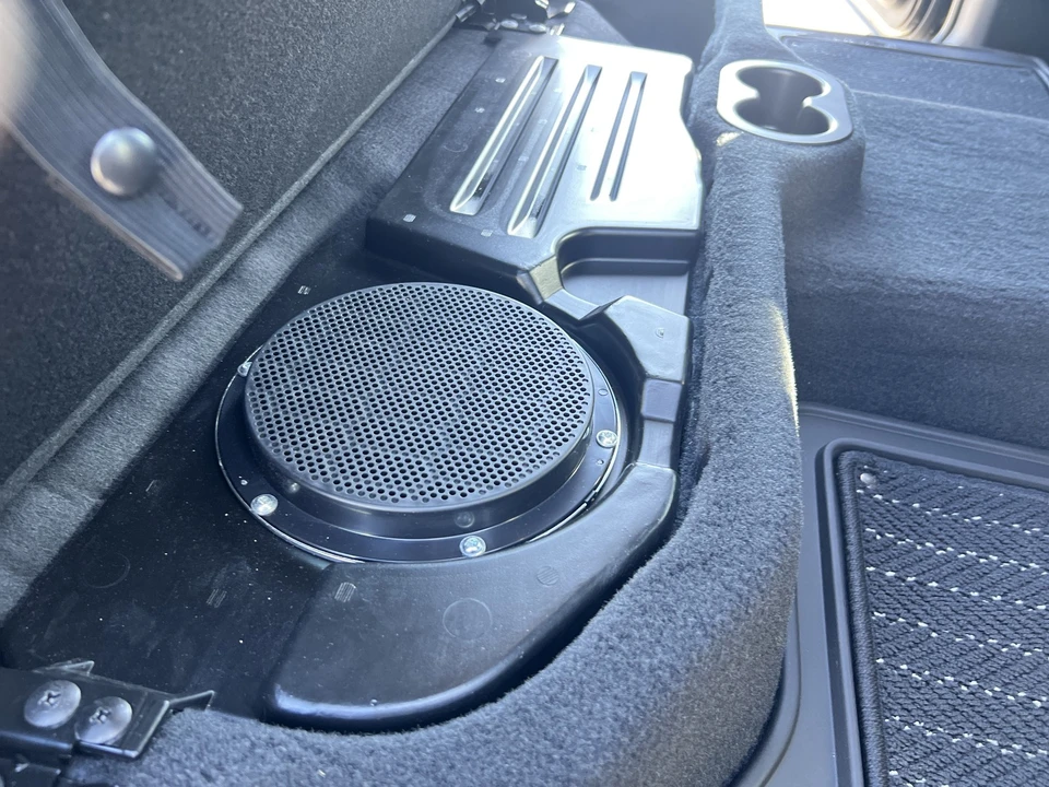 2025 Ram 3500 - Image 16 of 31