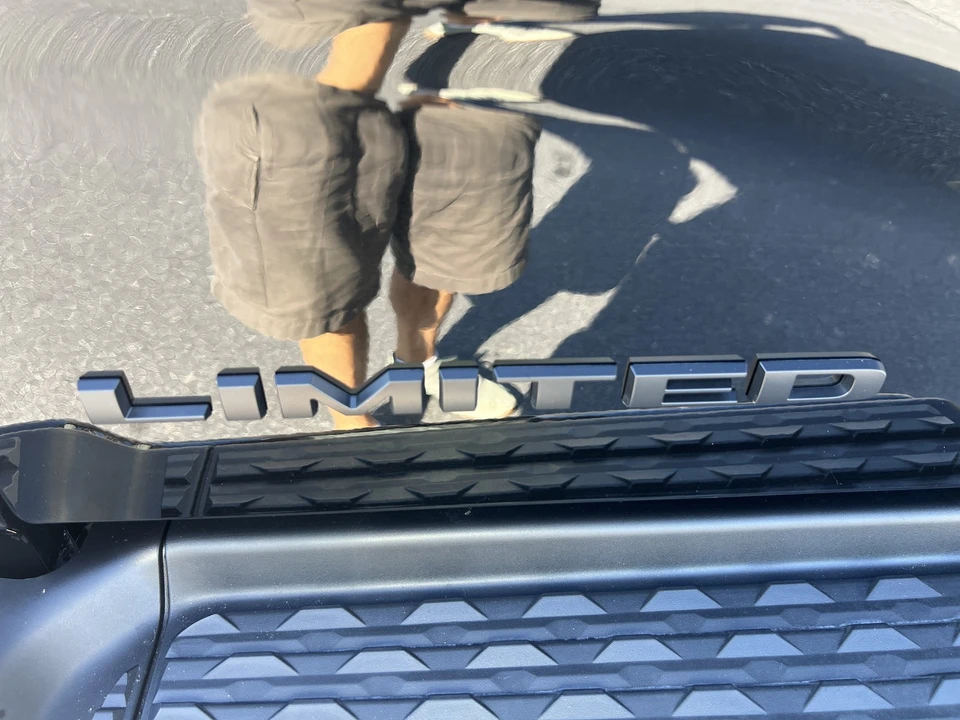 2025 Ram 3500 - Image 9 of 31