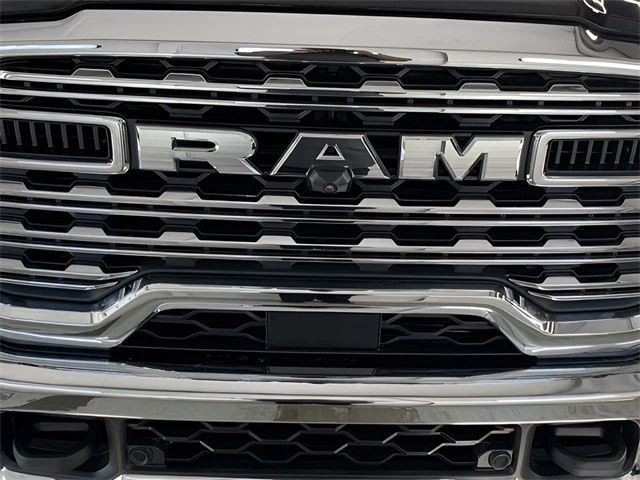 2025 Ram 3500 - Image 9 of 12