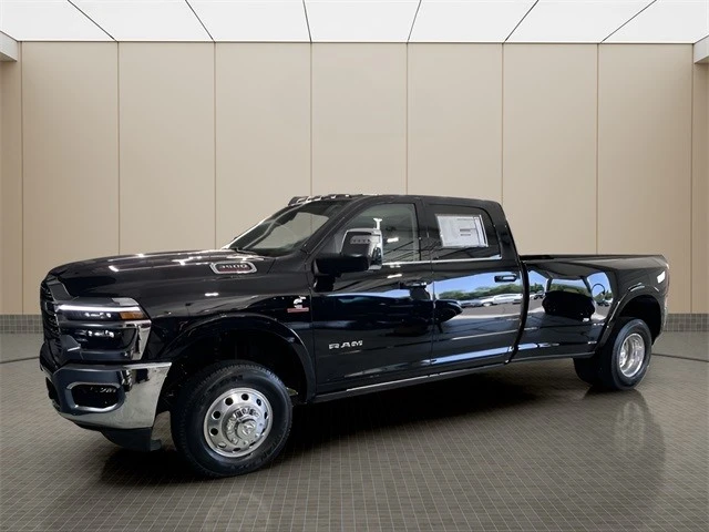 2025 Ram 3500 - Image 2 of 12
