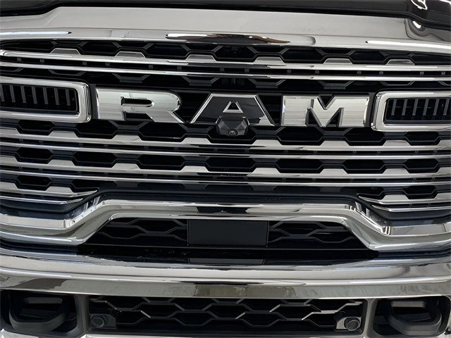 2025 Ram 3500 - Image 9 of 12