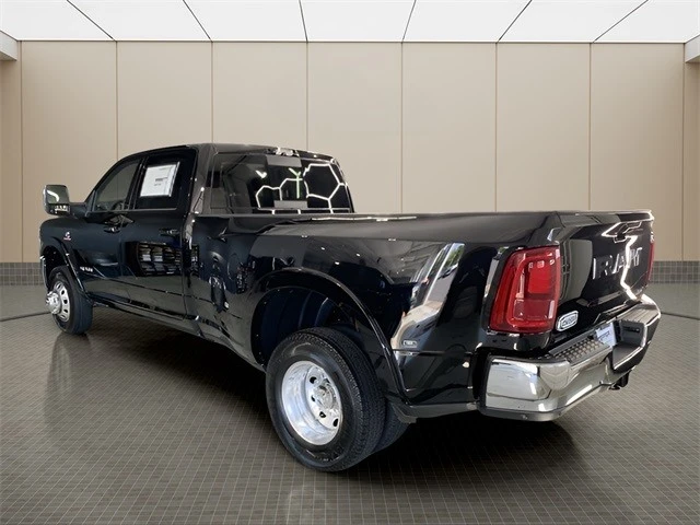 2025 Ram 3500 - Image 3 of 12