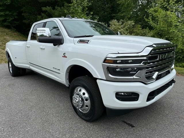 2025 Ram 3500 - Image 5 of 21