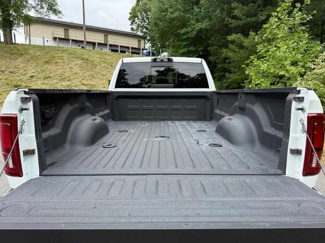 2025 Ram 3500 - Image 10 of 21