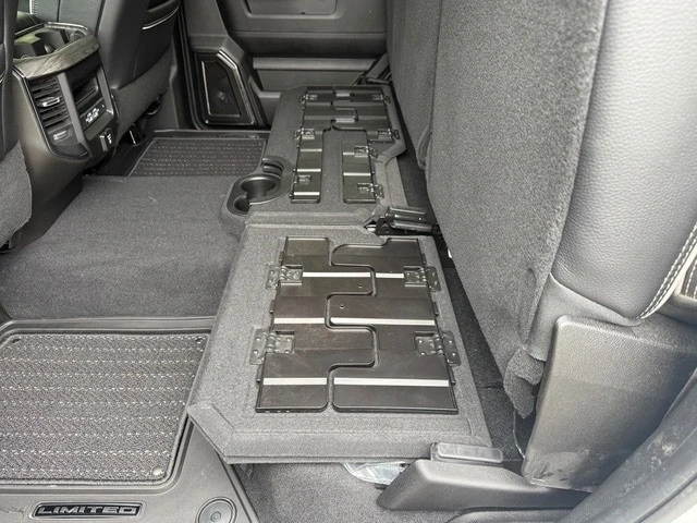 2025 Ram 3500 - Image 20 of 21