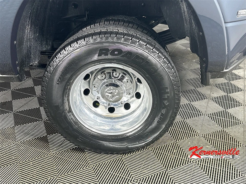 2025 Ram 3500 - Image 17 of 21