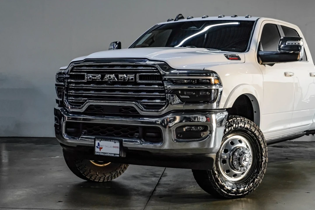 2025 Ram 3500 - Image 8 of 21
