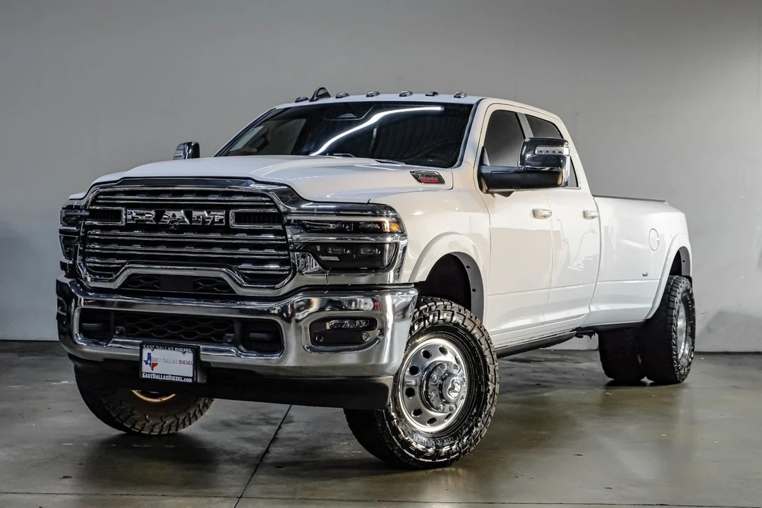 2025 Ram 3500 - Image 7 of 21