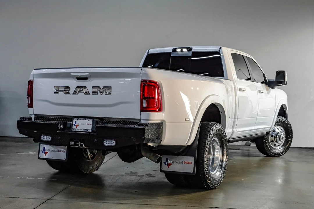 2025 Ram 3500 - Image 11 of 21