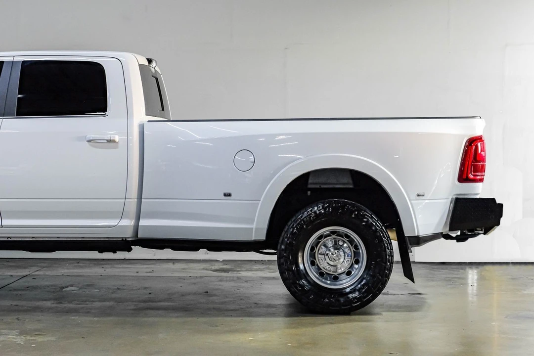 2025 Ram 3500 - Image 18 of 21
