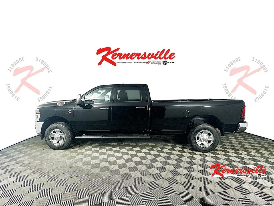 2025 Ram 3500 - Image 4 of 12