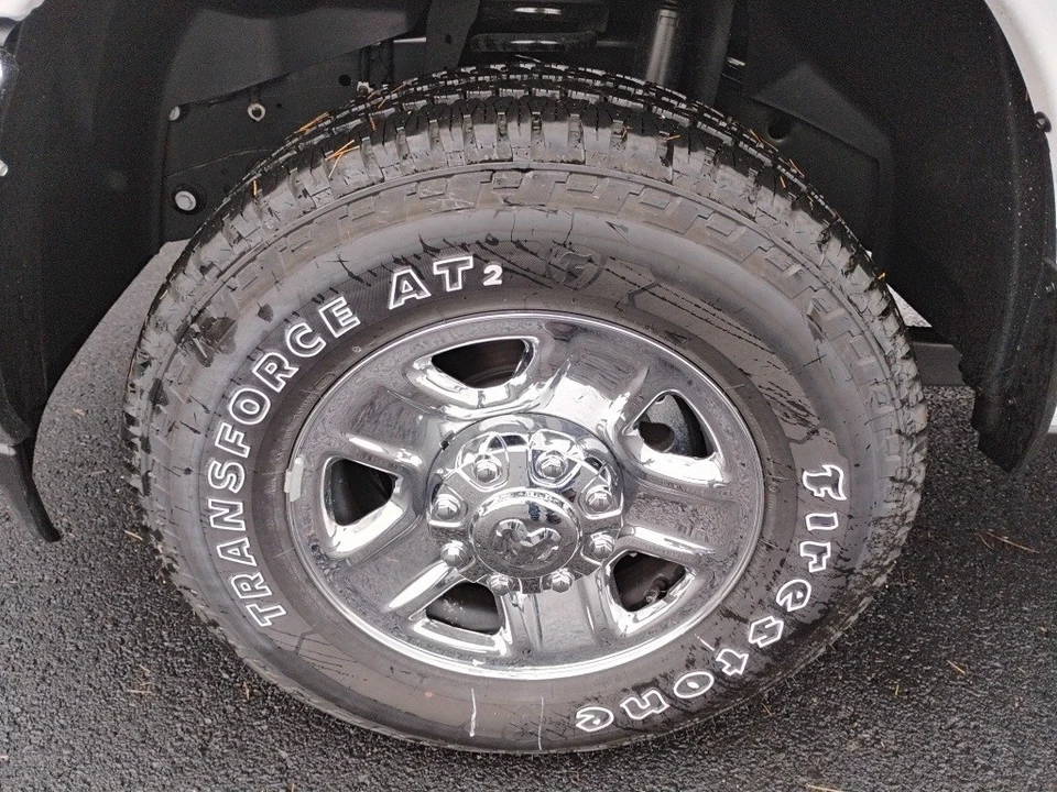 2025 Ram 3500 - Image 9 of 12