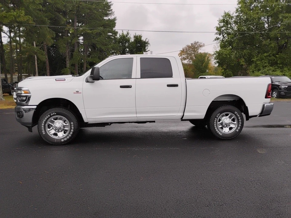 2025 Ram 3500 - Image 8 of 12